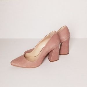 Vince camuto Abigail suede leather nude pumps